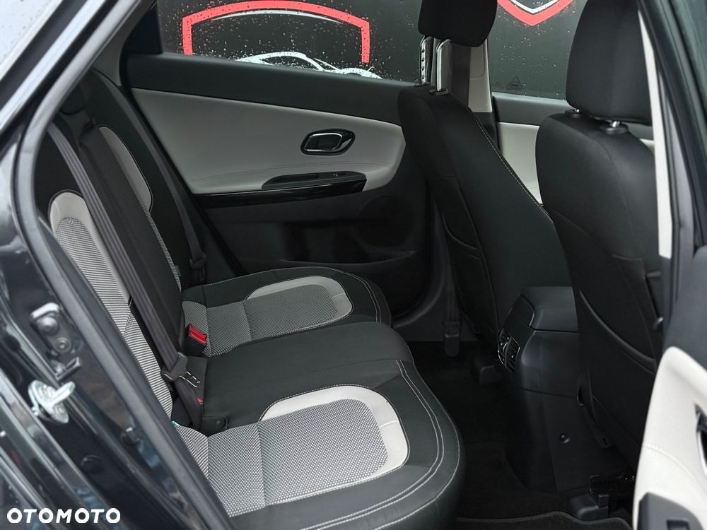 Kia Ceed - 26