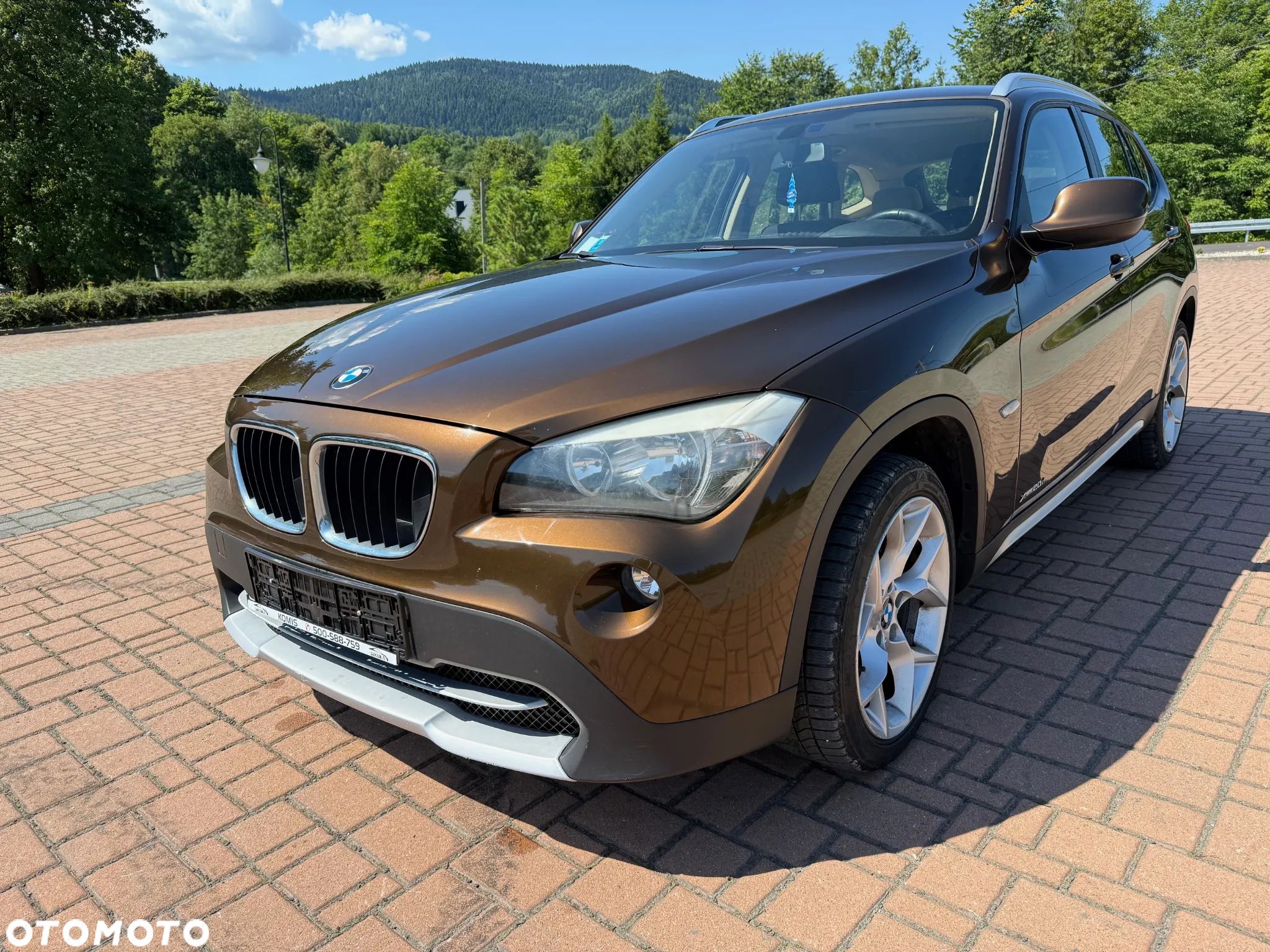 BMW X1 xDrive20d - 1