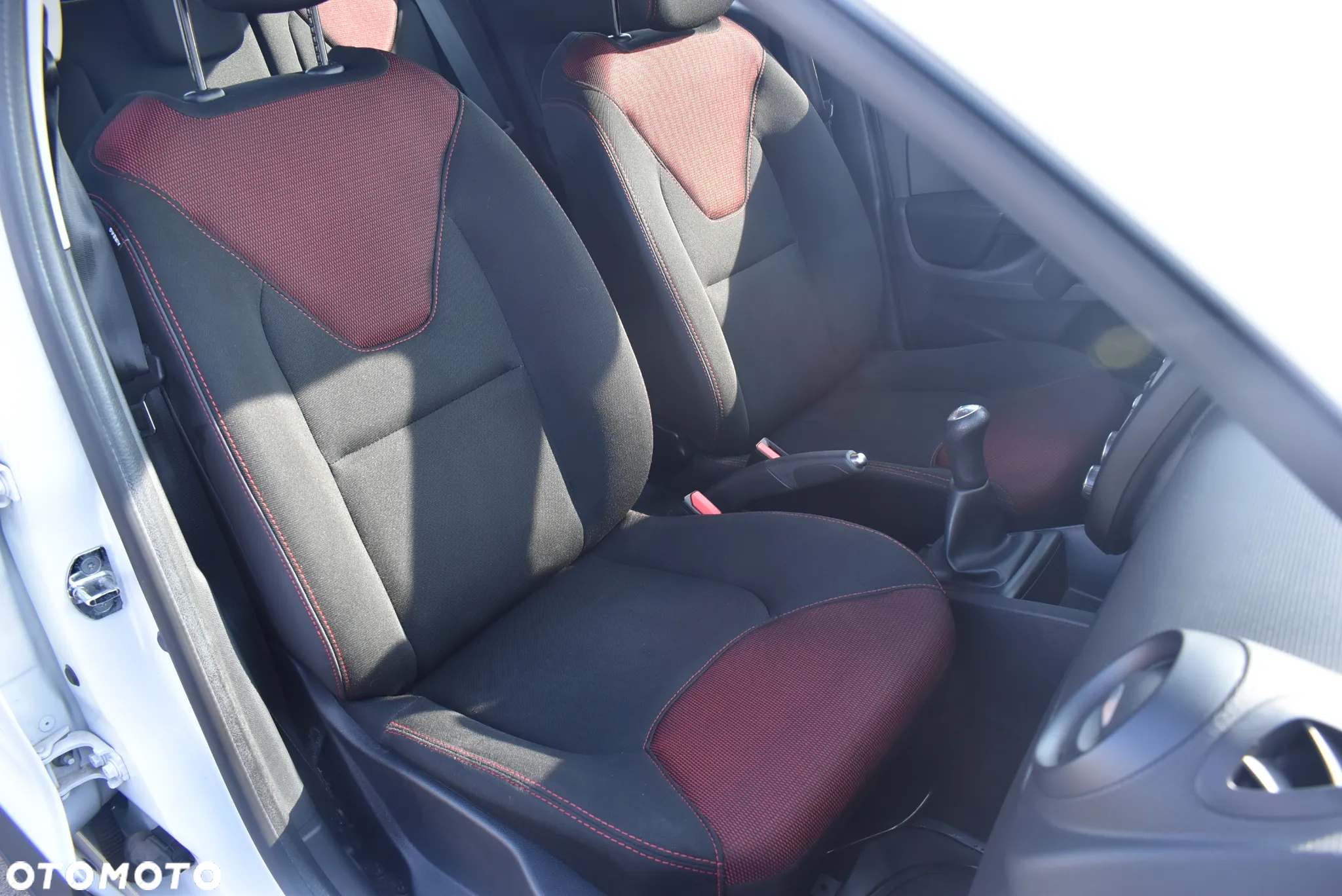 Renault Clio 1.5 dCi Business - 19
