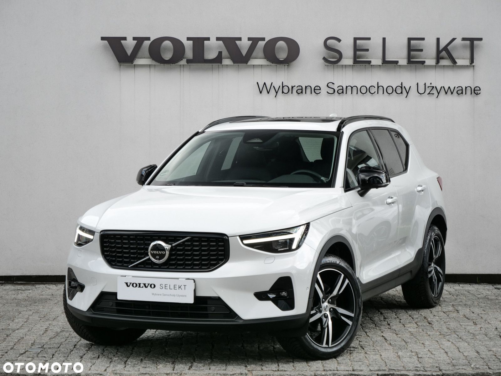Volvo XC 40 - 1