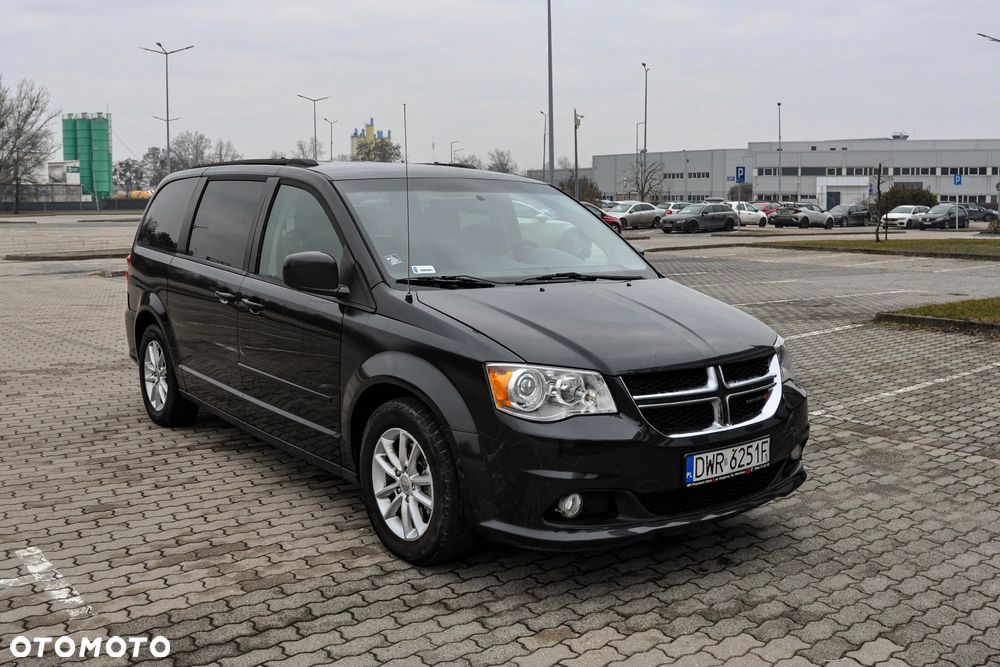 Dodge Grand Caravan - 6