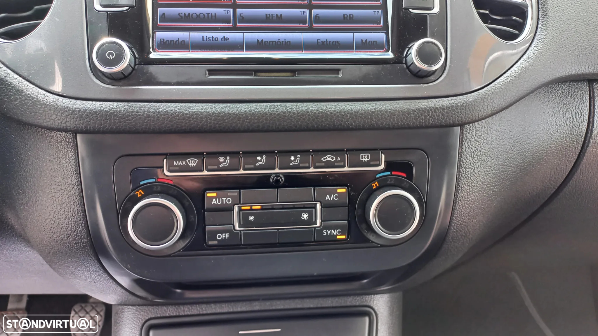 VW Tiguan 2.0 TDi Sport BlueMotion - 10