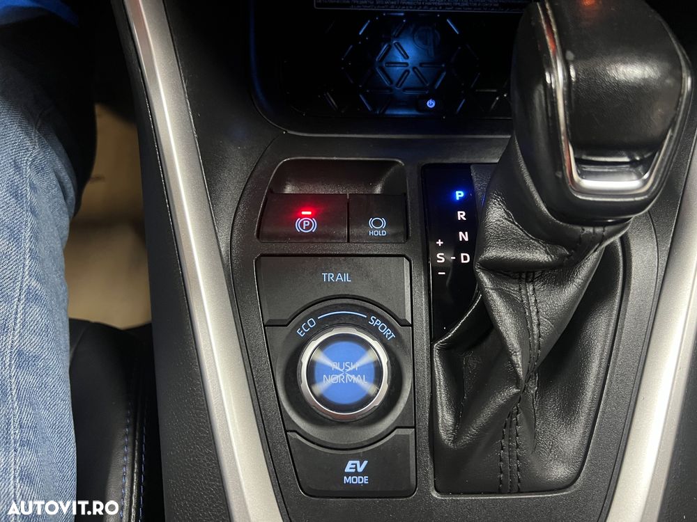 Toyota RAV4 2.5 4x4 Hybrid Black Edition - 35
