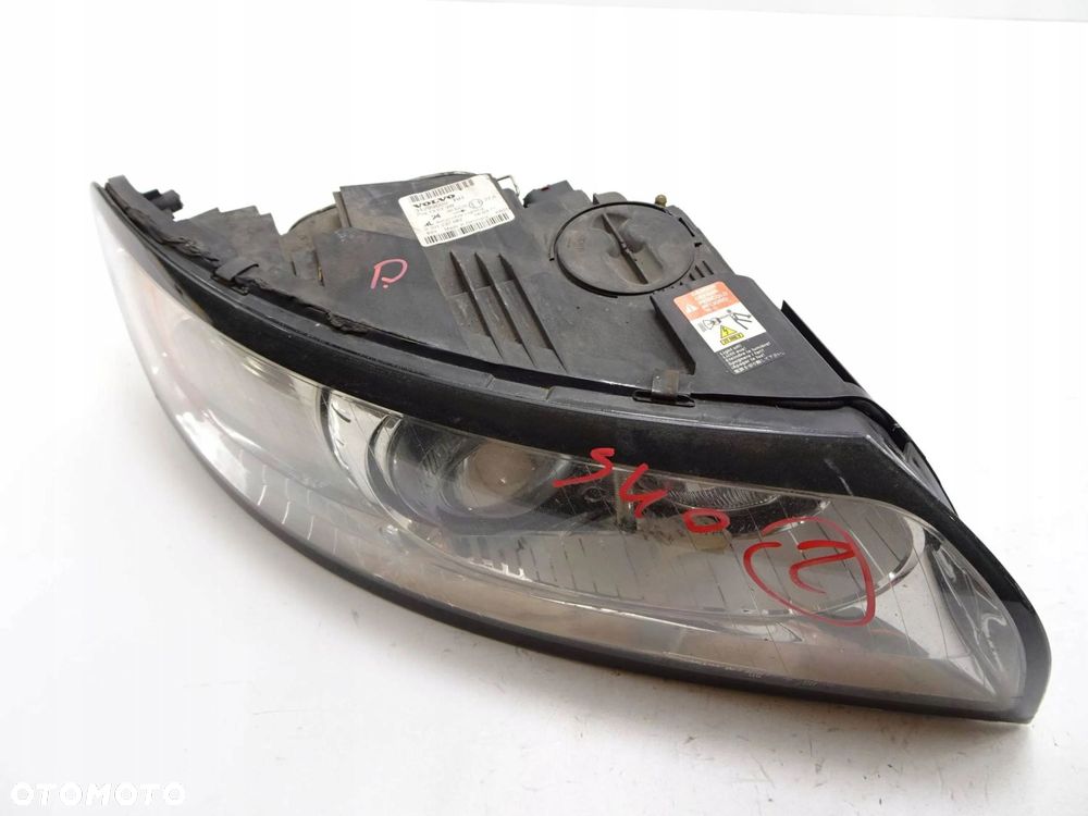 lampa prawy przód volvo s40 ii xenon lift anglik - 1