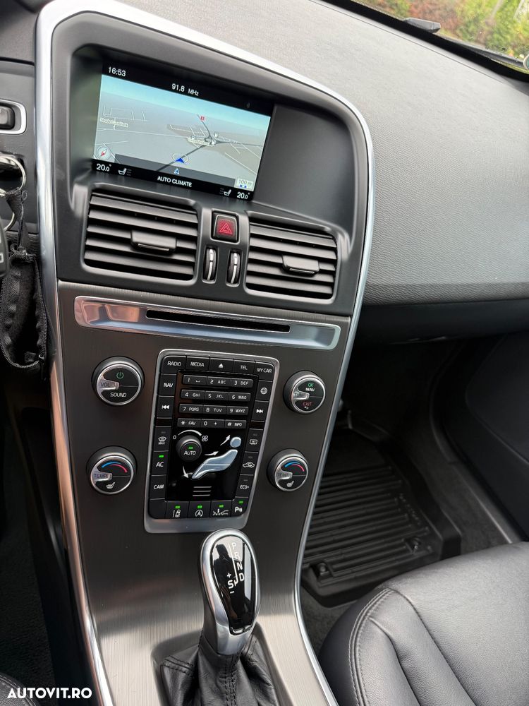 Volvo XC 60 - 11