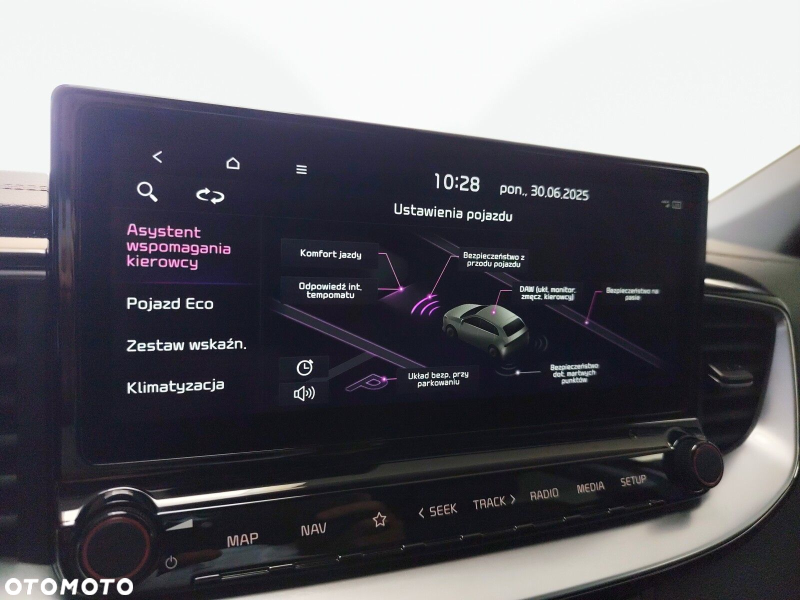 Kia XCeed - 32