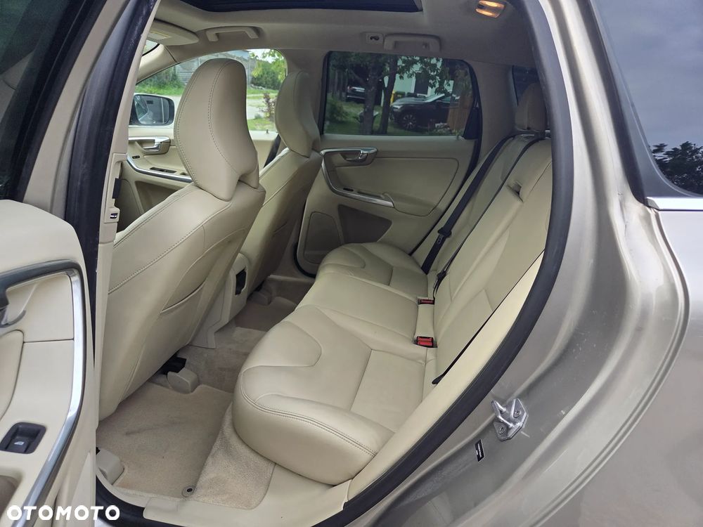 Volvo XC 60 T6 AWD Summum - 13
