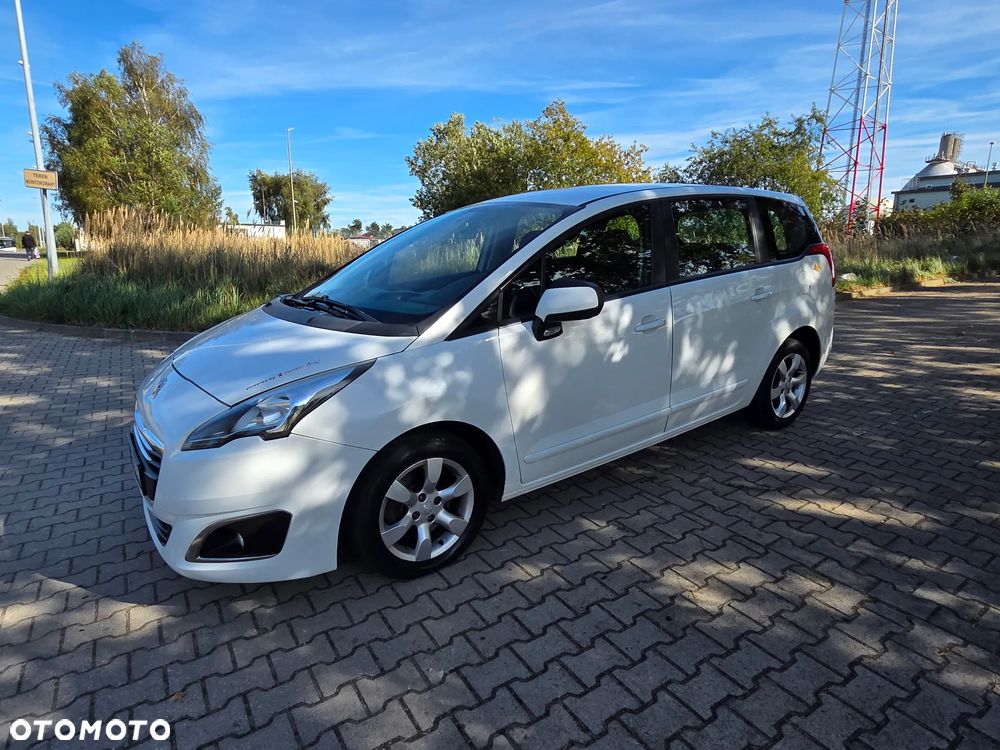 Peugeot 5008 - 1