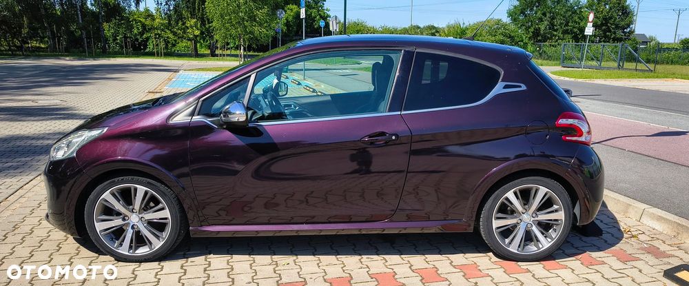 Peugeot 208 1.6 e-HDi Allure STT - 8