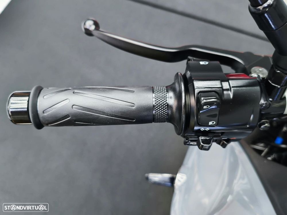 Yamaha MT-07 Abs - 19