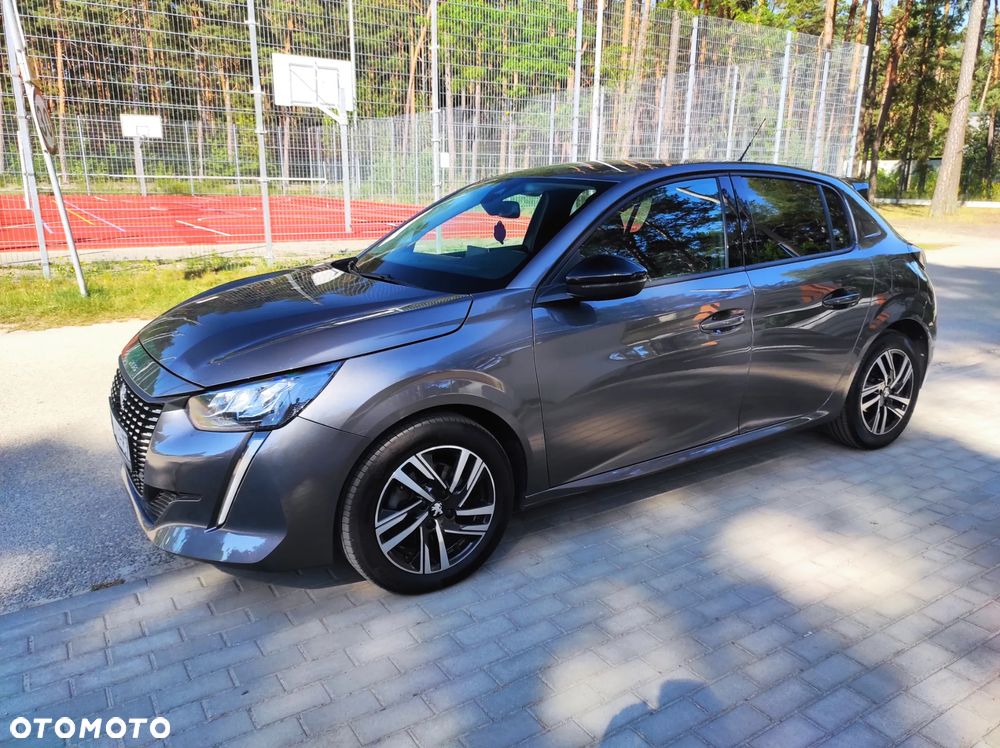 Peugeot 208 - 6