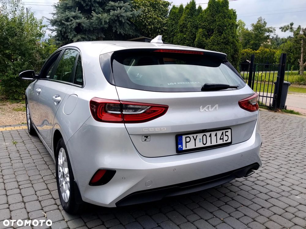 Kia Ceed 1.5 T-GDI M - 3