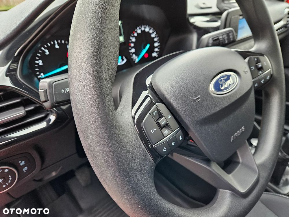 Ford Fiesta - 22