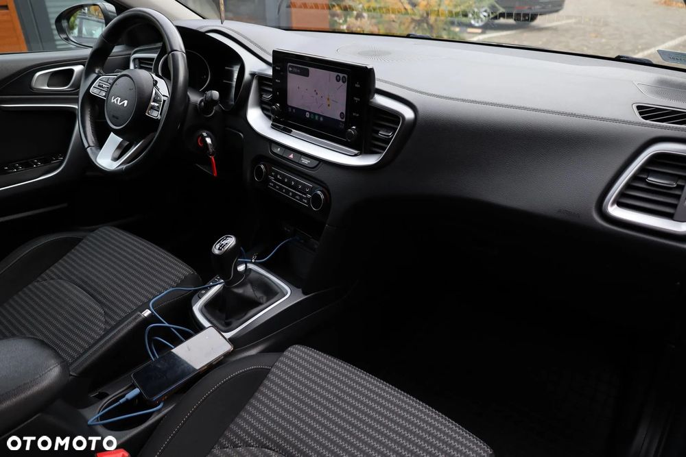 Kia Ceed 1.5 T-GDI M - 30