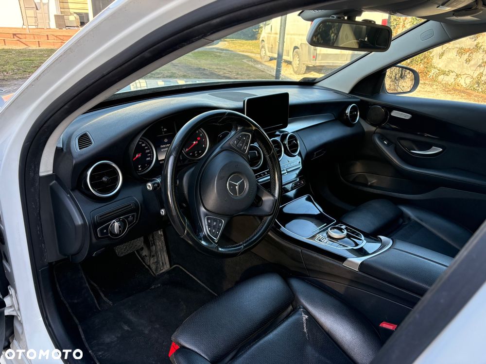 Mercedes-Benz Klasa C 200 7G-TRONIC - 10