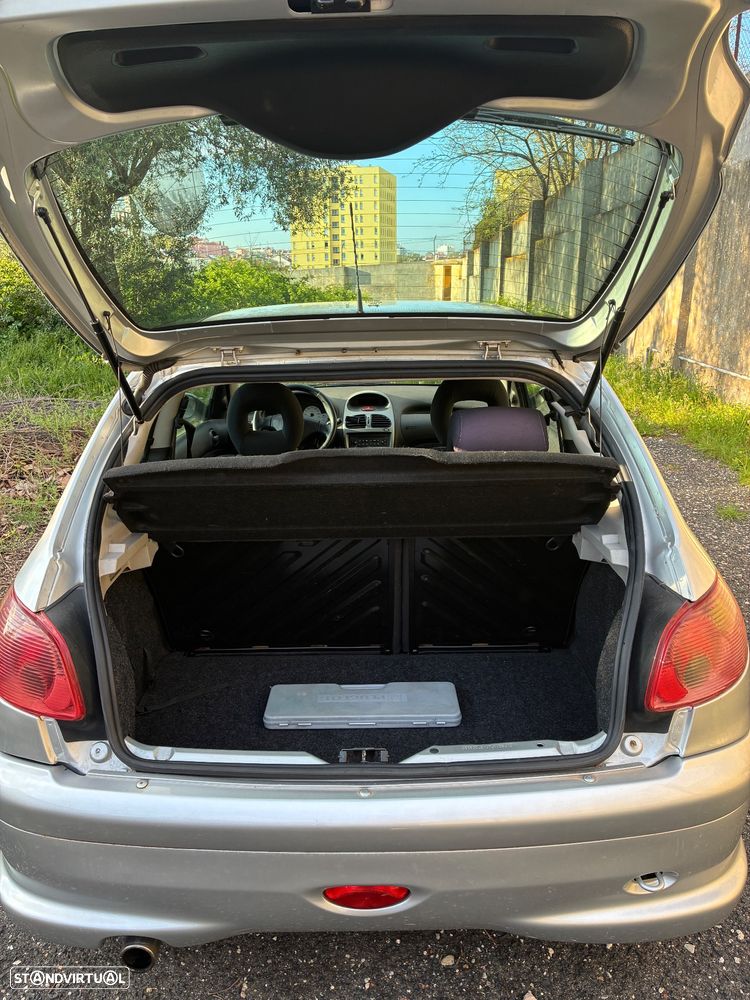 Peugeot 206 - 6