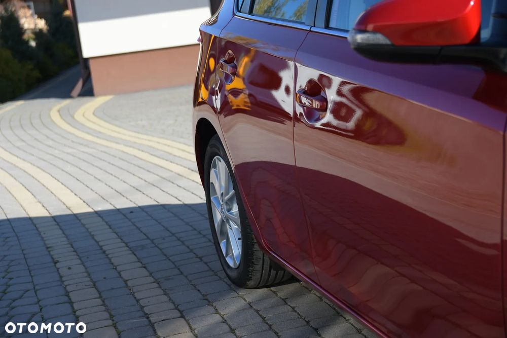 Toyota Auris - 14
