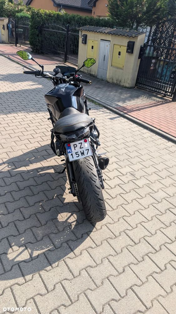 Yamaha MT - 5