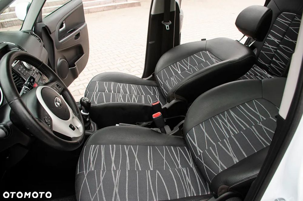 Kia Venga - 20