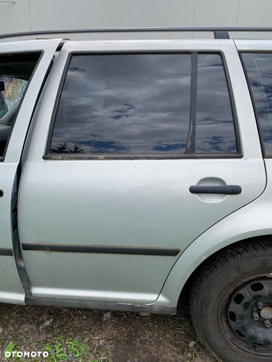 Volkswagen Golf IV  drzwi lewe  LA7 przod tył kombi - 2