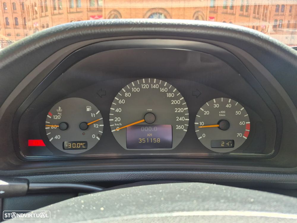 Mercedes-Benz CLK 230 - 9