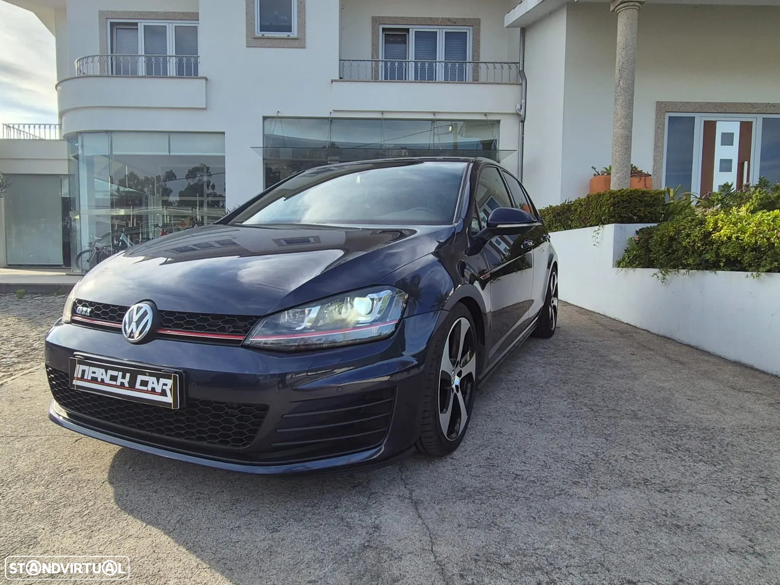 VW Golf 2.0 TSi GTi DSG - 2