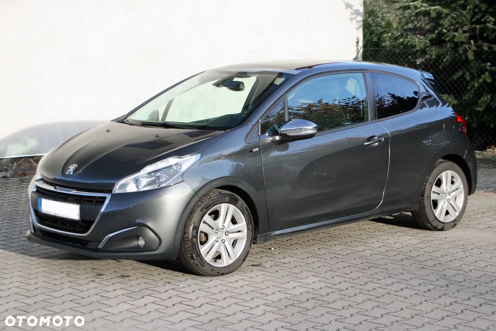 Peugeot 208 1.6 BlueHDi Allure S&S - 3