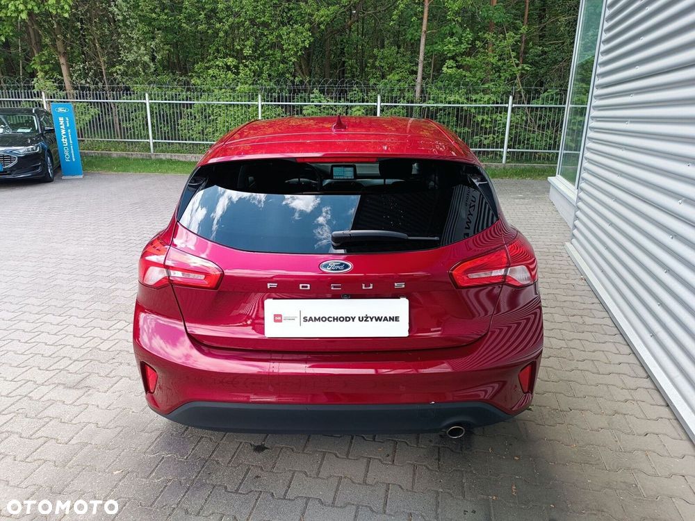 Ford Focus 1.0 EcoBoost Trend Edition - 6