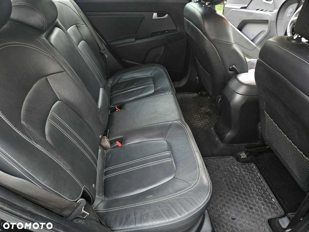 Kia Sportage 1.7 CRDI 2WD Attract - 12