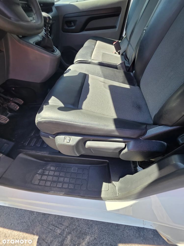 Toyota Proace - 30