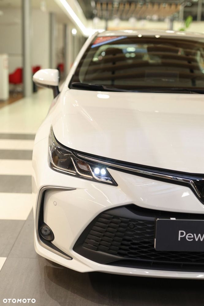 Toyota Corolla 1.8 Hybrid Comfort - 39