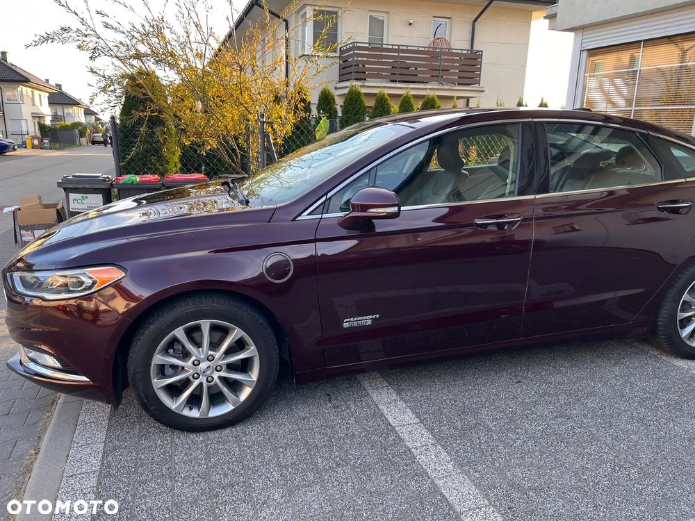 Ford Fusion - 7