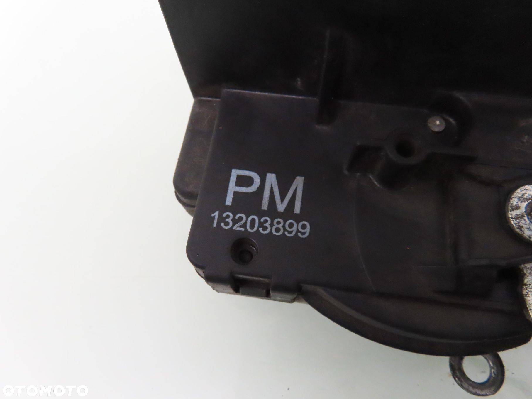 ZAMEK LEWY PRZEDNI OPEL CORSA C 13203899 8 PIN - 3