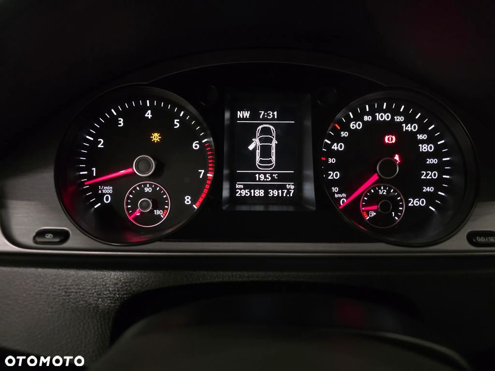 Volkswagen Passat 1.4 TSI BlueMotion Technology Comfortline - 13