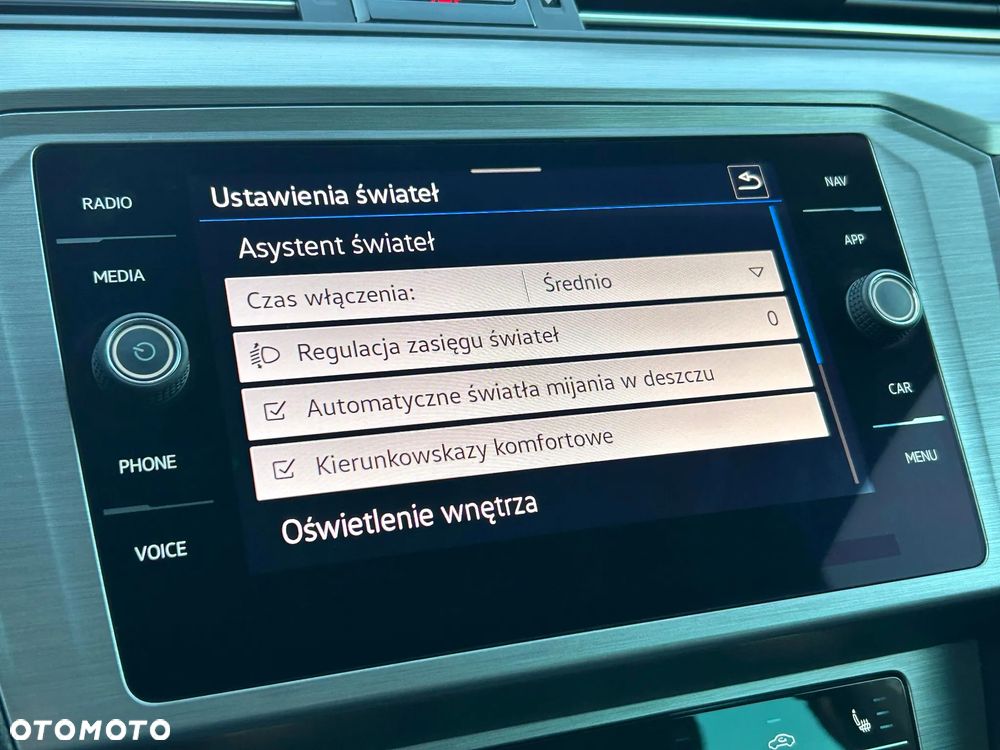 Volkswagen Passat 2.0 TDI EVO Business - 23
