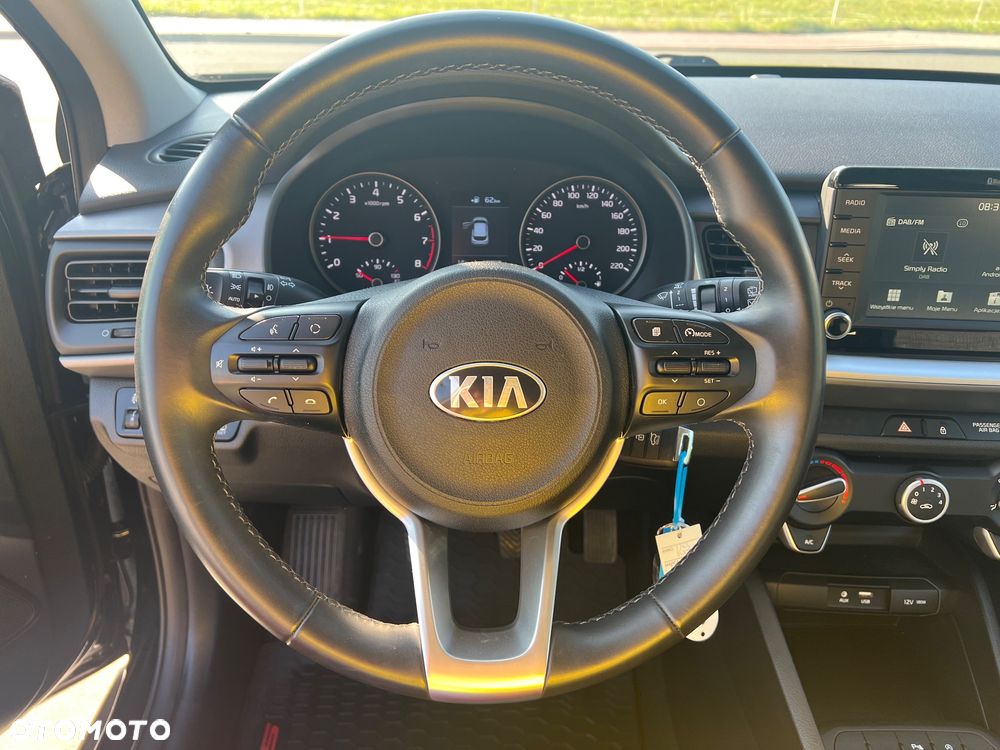 Kia Stonic 1.0 T-GDI L - 11