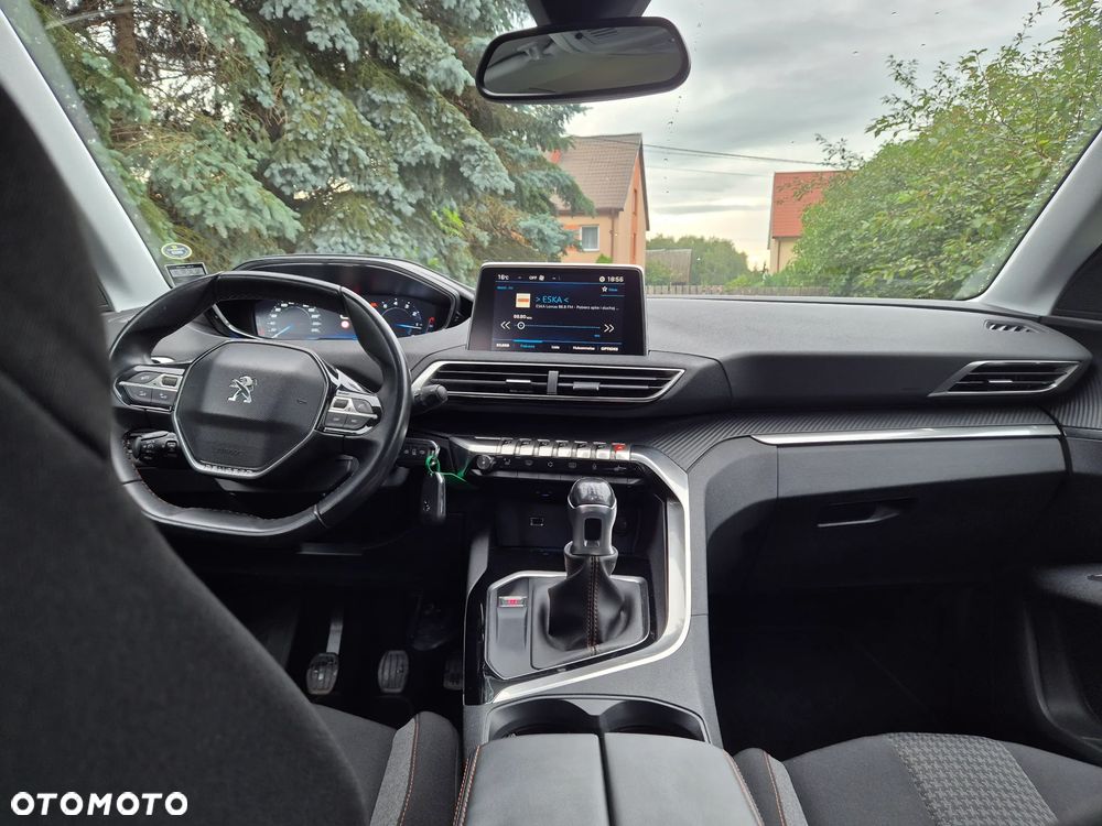 Peugeot 3008 - 10