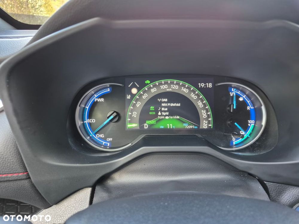 Toyota RAV4 Technik und Style Paket - 12