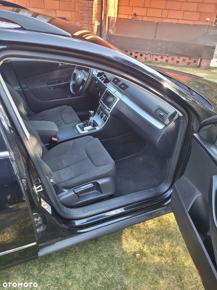 Volkswagen Passat 2.0 TDI Highline - 4