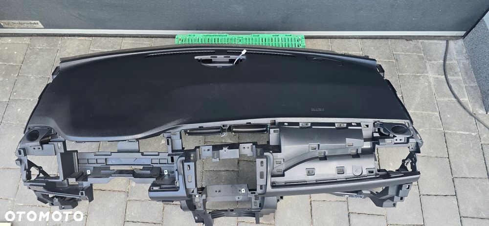 Deska rozdzielcza Nissan Leaf II 2019 oryginal plus poduszki - 1