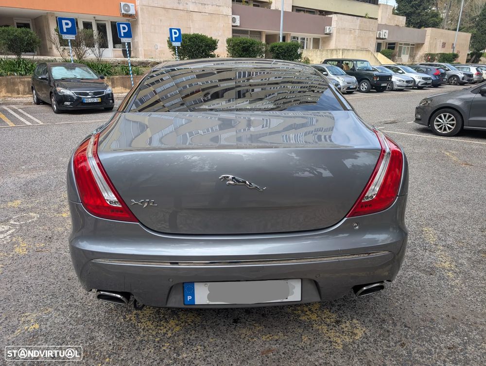Jaguar XJ 3.0 D V6 LWB Premium Luxury - 5