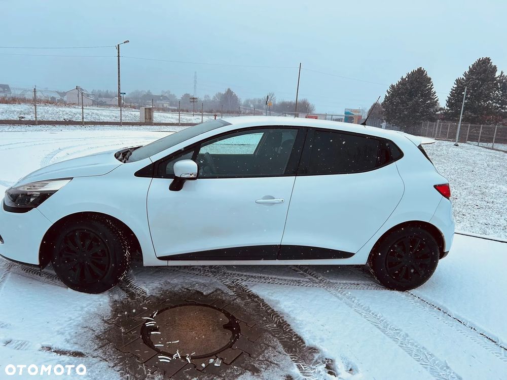Renault Clio 1.2 16V 75 Life - 2