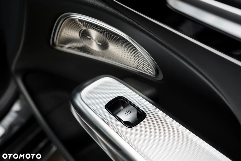 Mercedes-Benz Klasa E 300 de PHEV 4-Matic AMG 9G-Tronic - 15