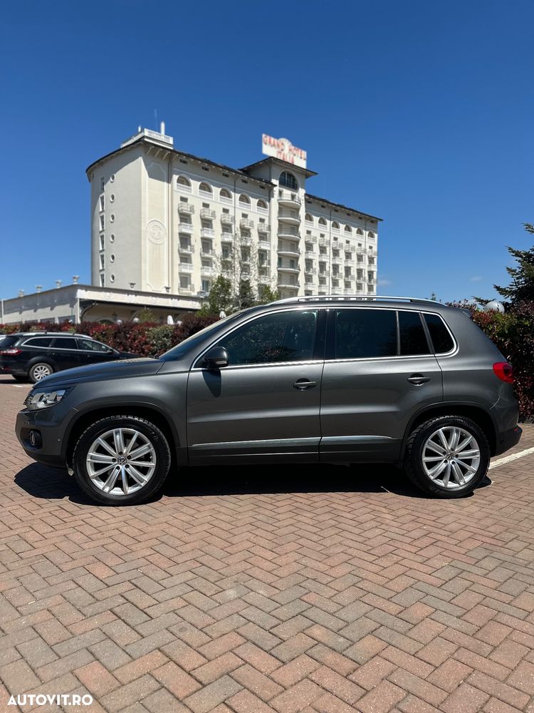 Volkswagen Tiguan 2.0 TDI 4Motion DSG BMT Track & Style - 3