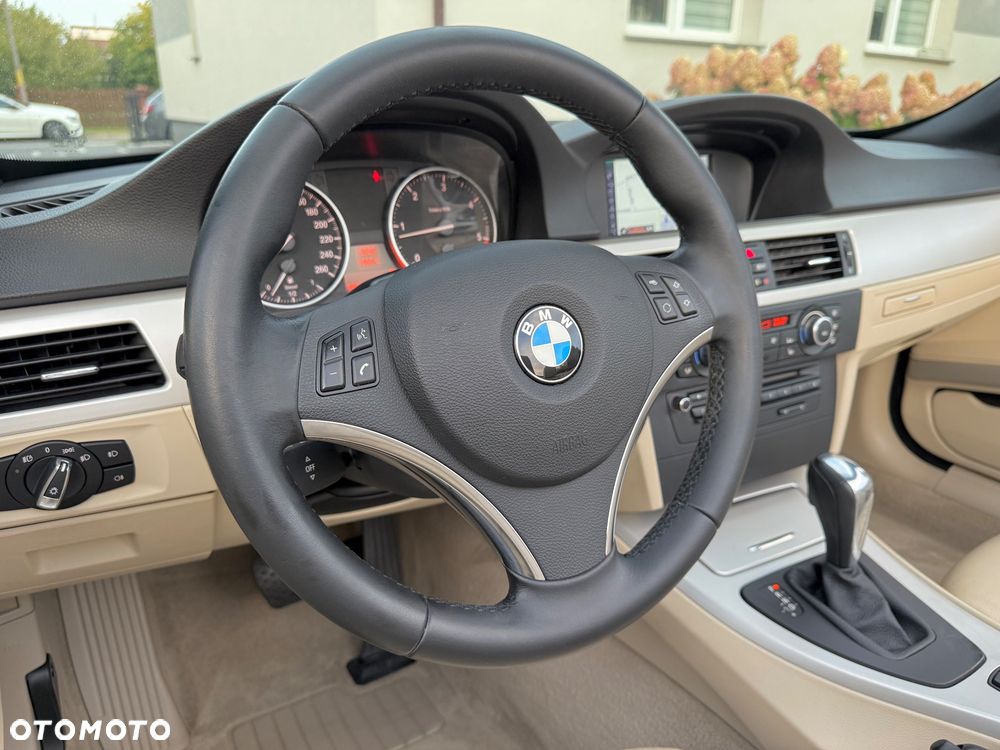 BMW Seria 3 320d DPF Edition Exclusive - 15