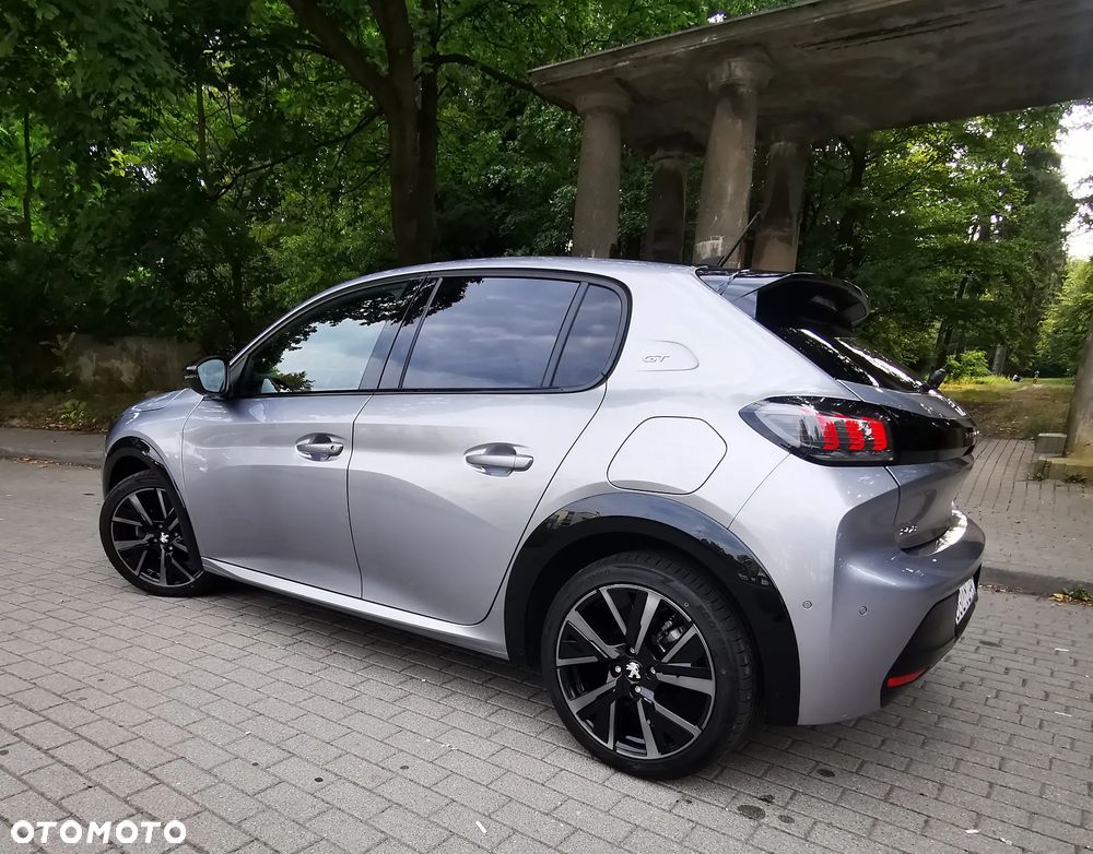 Peugeot 208 1.2 T Allure S&S - 8