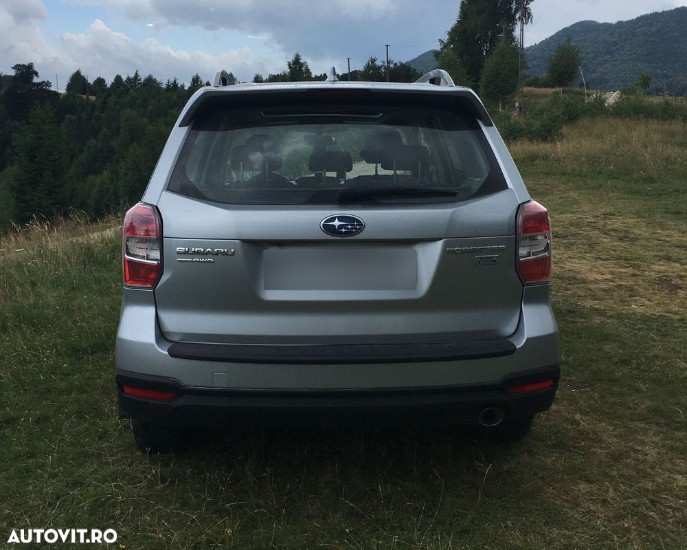Subaru Forester 2.0D Lineartronic Active - 4