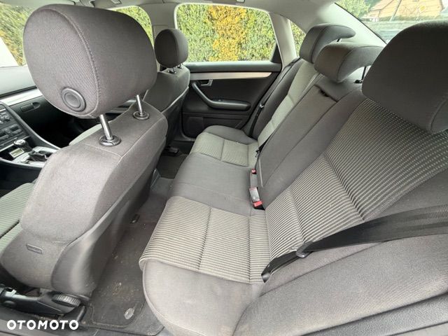 Audi A4 Limousine 2.0T FSI - 5