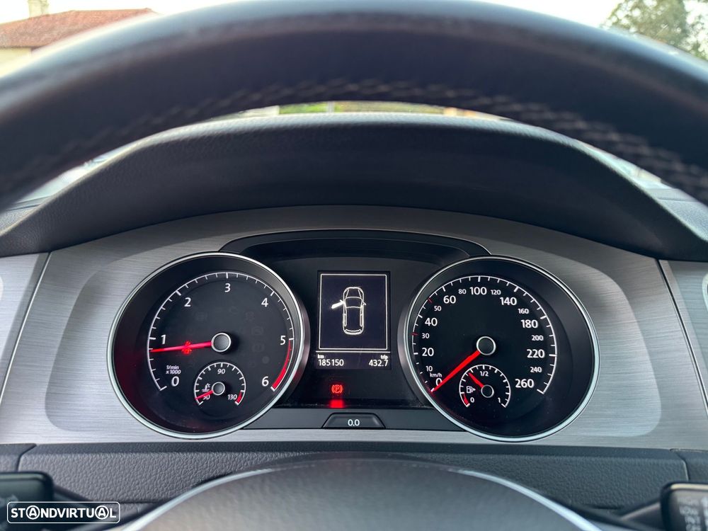 VW Golf 1.6 TDi Trendline - 16