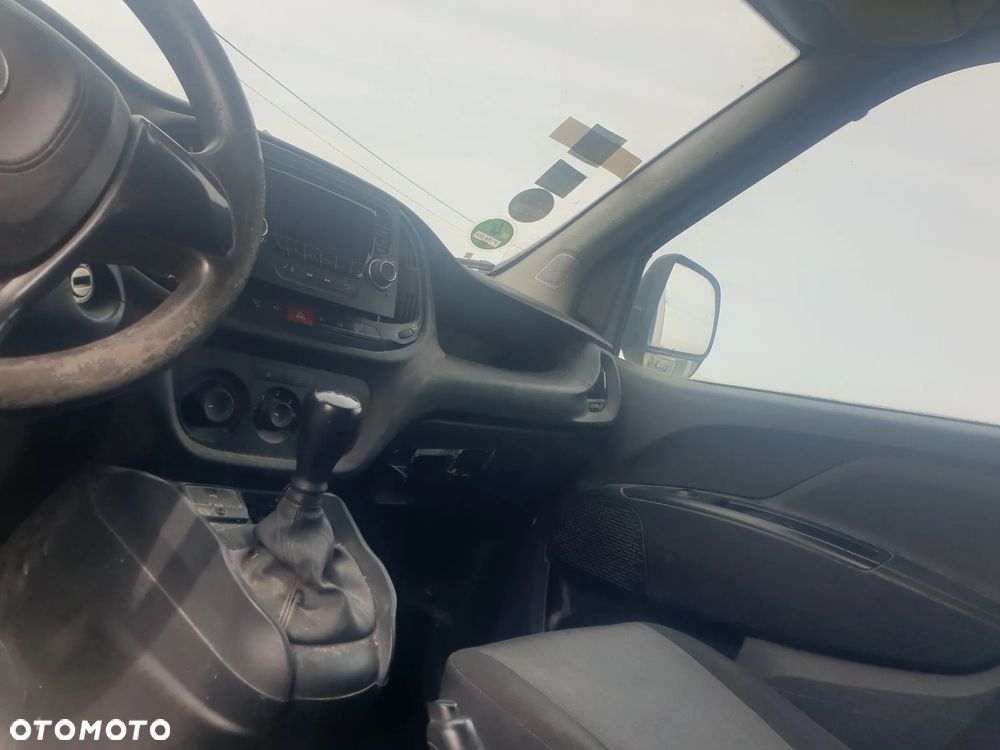 Fiat Doblo - 10